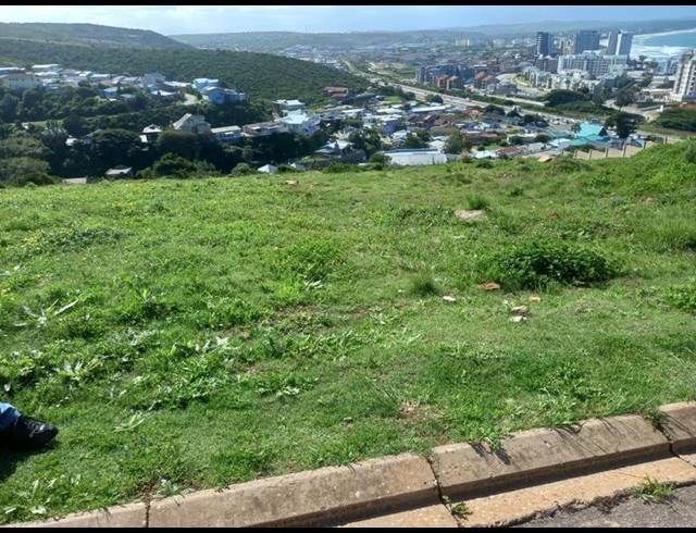 LAND FOR SALE IN MOSSEL BAY EXT 26